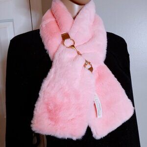 Light Pink Faux Fur Scarf with Chain Pull Through